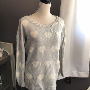 Heart Design Long Sleeve Sweater